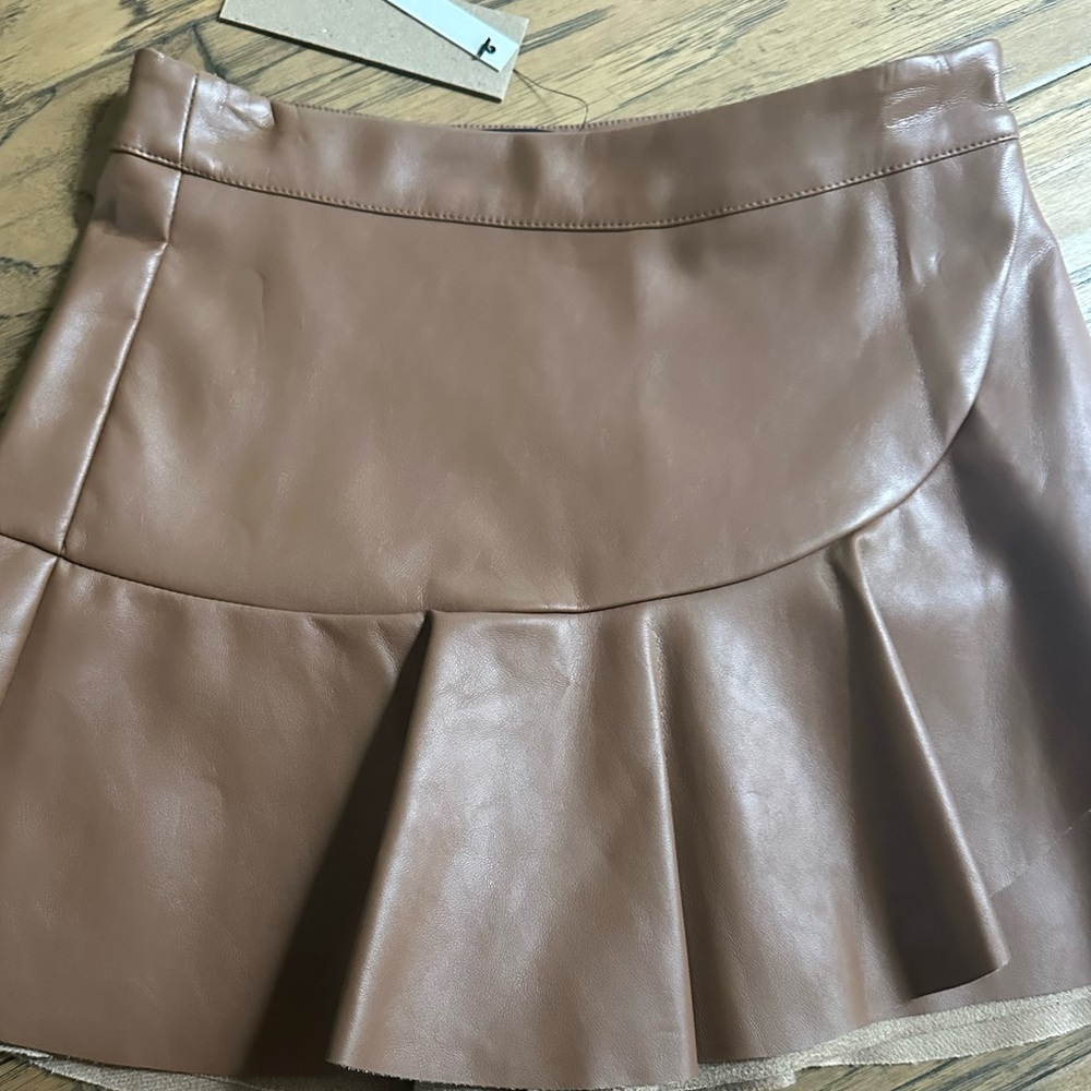 DO+BE brown faux Leather Skater Skort